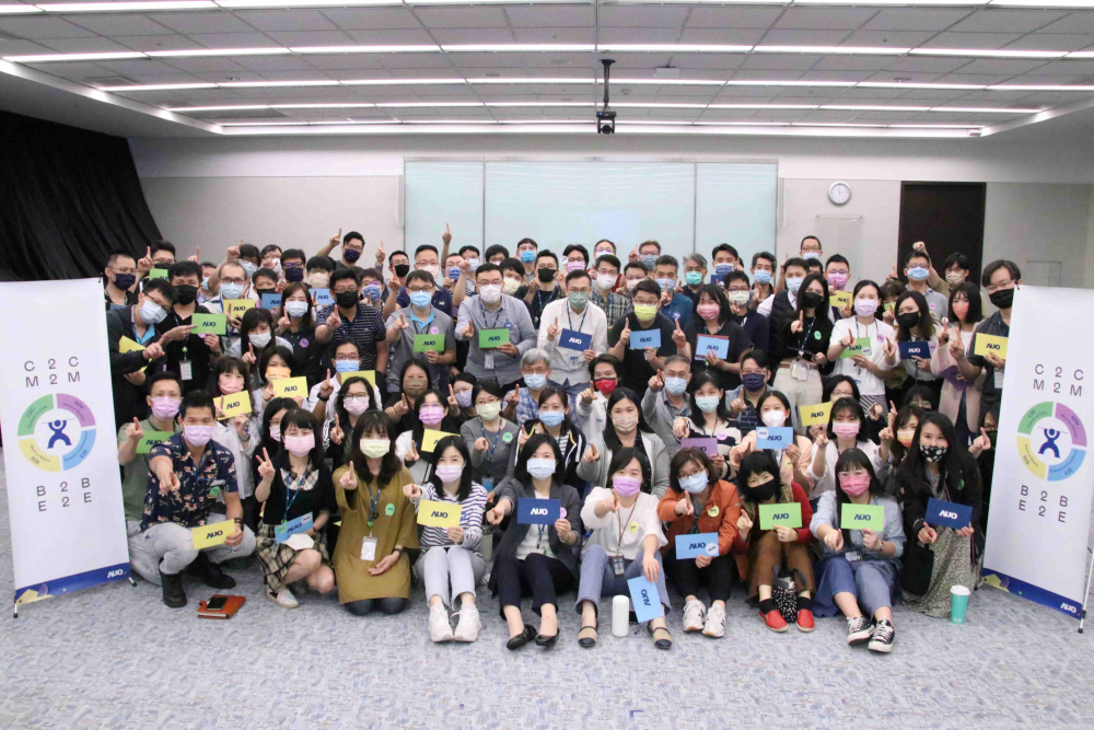 友達提供全球及集團輪調機會，支持同仁持續進修學習，致力為專業人才打造友善多元的職場環境