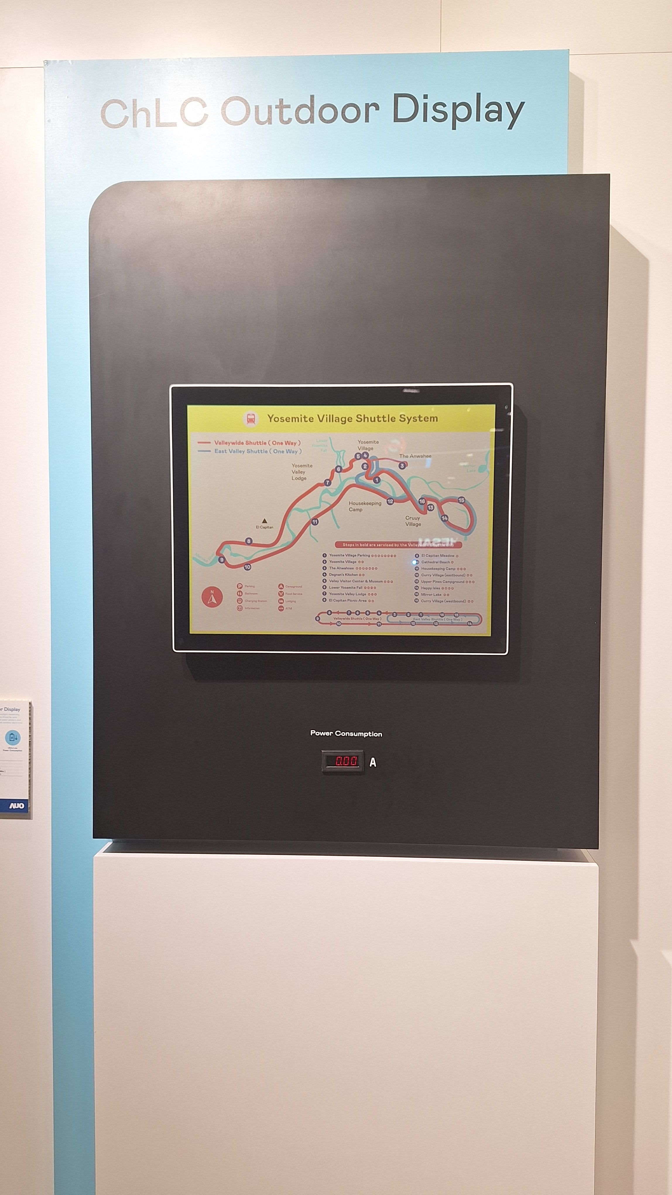 k1体育的「胆固醇液晶超低耗能户外全彩显示器」不只环保省电，且符合户外严苛使用环境，拥有在摄氏-30度至85度下的宽温使用优势，并且强光愈强愈能呈现绝佳的色彩饱和度及显示效果，易于安装的特性将成为户外电子看板的新首选。